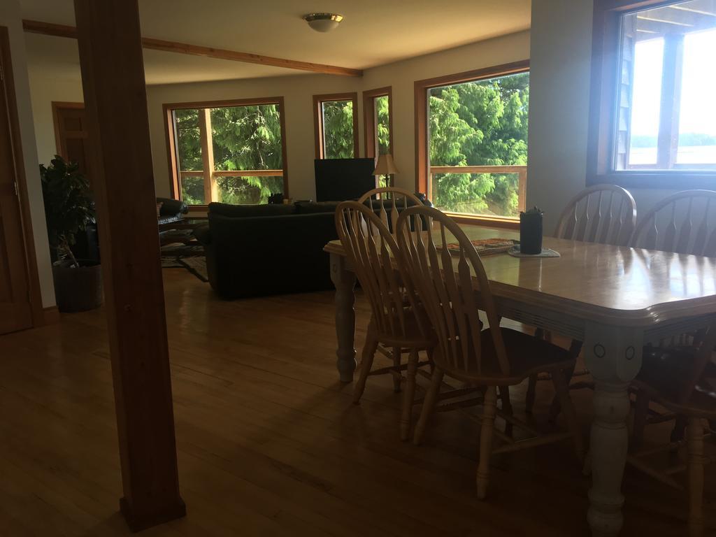 Tofino Stormbay Guest House المظهر الخارجي الصورة